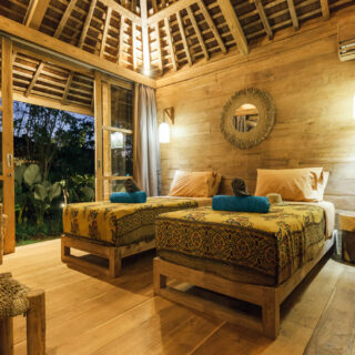 Holiday Retreat Vila 70